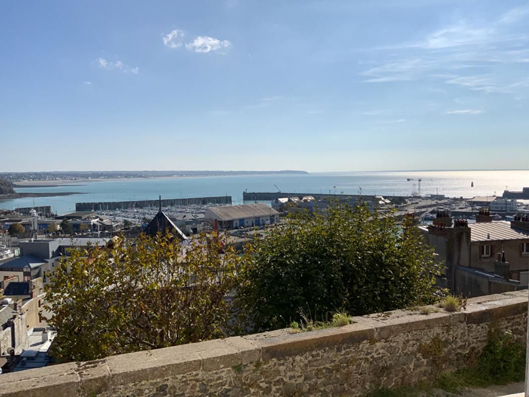 Maison 5 pièce(s) 98m2, vue imprenable sur le port