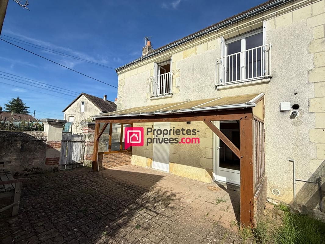 Maison Chinon 4 pièce(s) 71m2 - cour et Garage