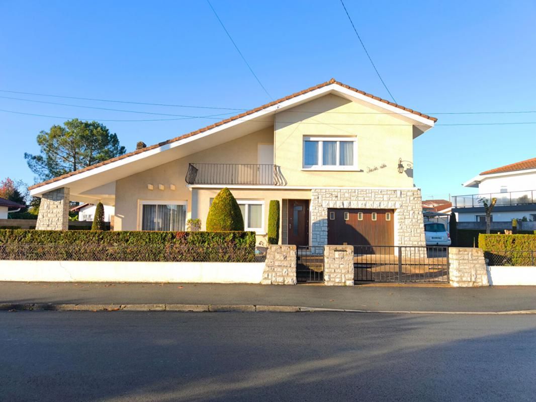 Maison saint paul les dax 181 m2