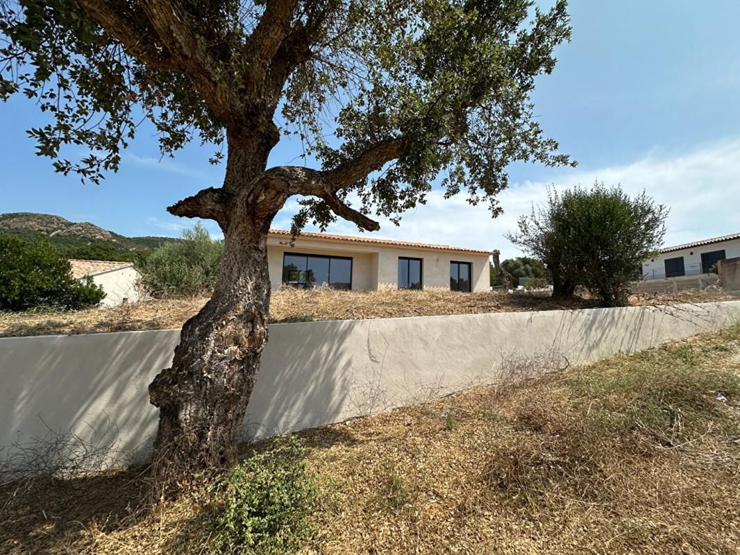 Maison neuve T4 à Ste Lucie De Porto-vecchio 20144 - Corse du Sud