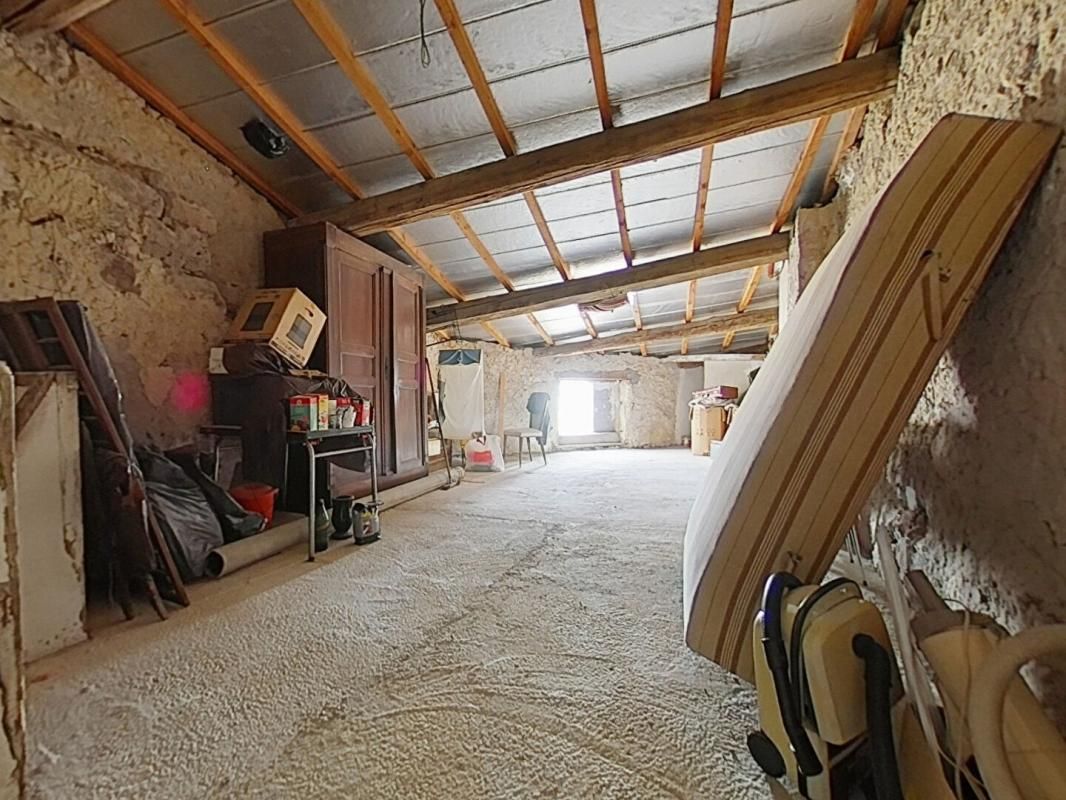 Maison Ouveillan 3 pièce(s) 63 m2