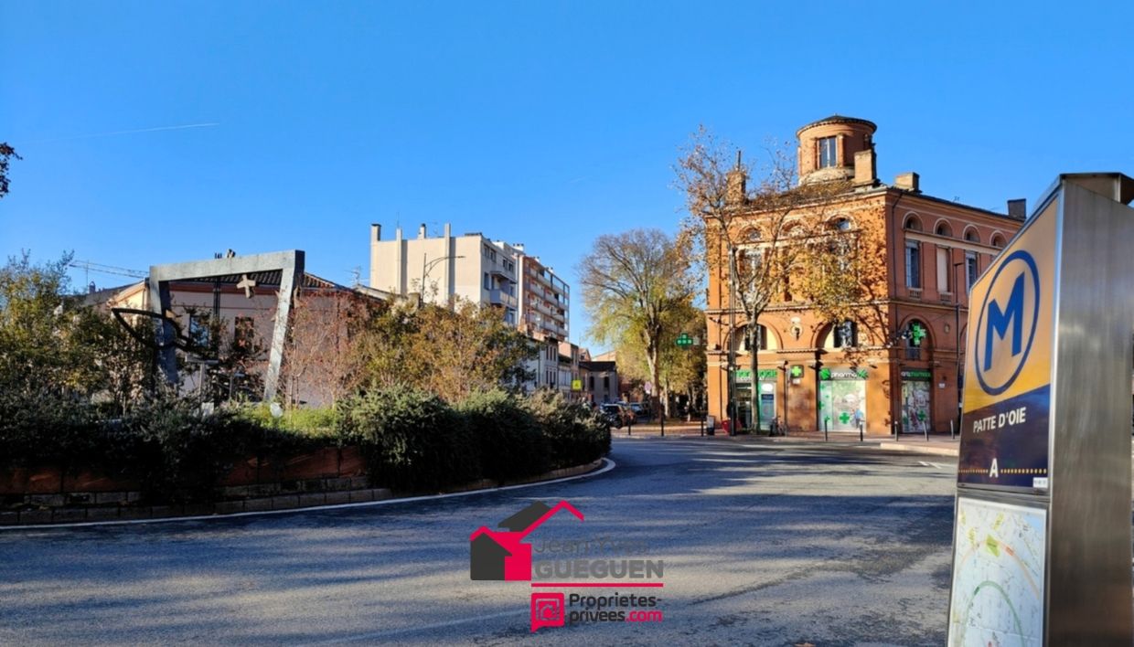 T2 atypique - Hyper centre Toulouse Patte d'Oie - Calme, charme et potentiel à révéler