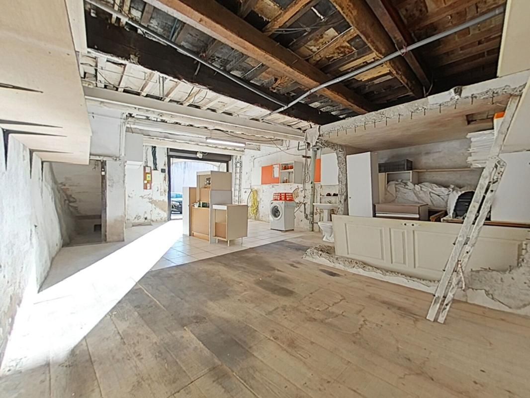 Maison Ouveillan 3 pièce(s) 90 m2 avec garage