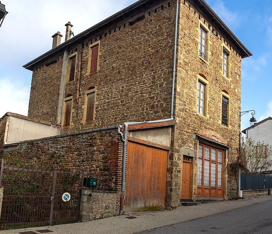 Demeure de caractère en pierre de 300 m²