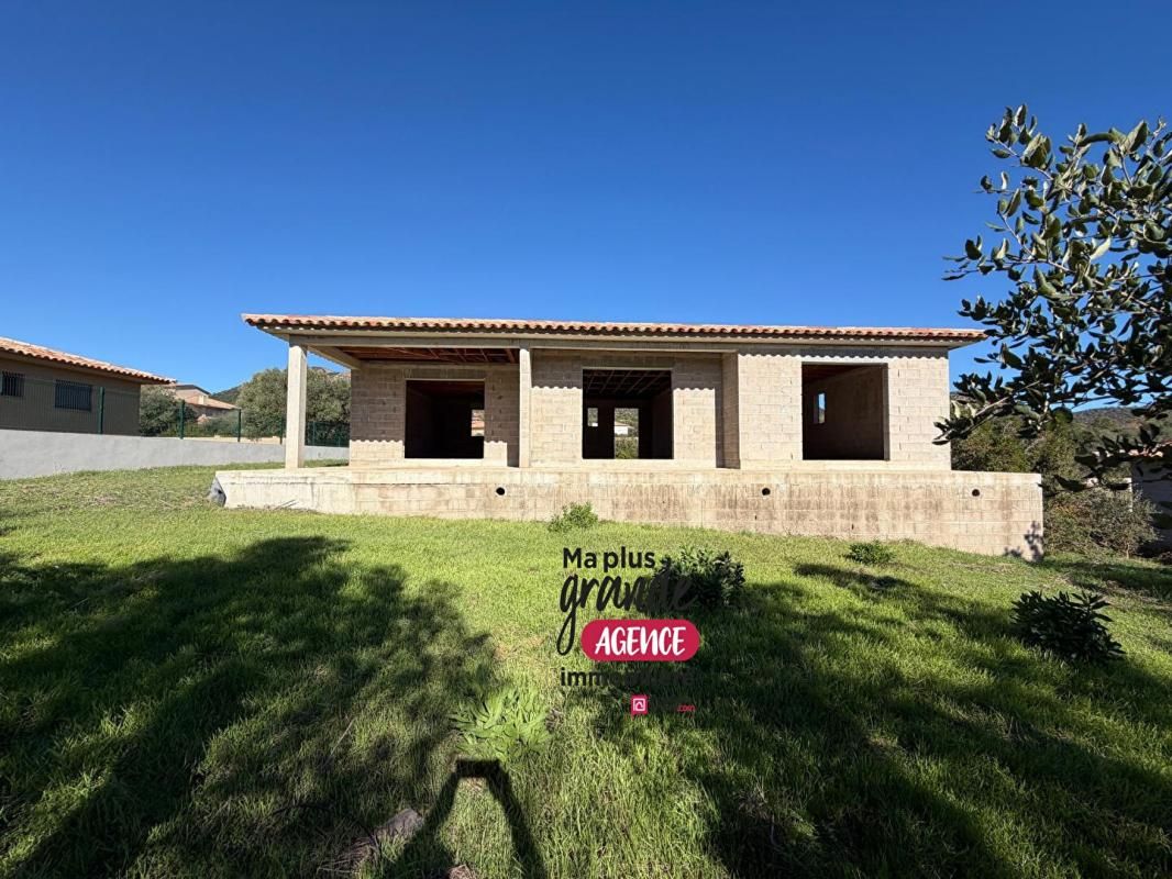 Maison à achever - En état d'hors d'eau - 20144 STE LUCIE DE PORTO-VECCHIO - CORSE DU SUD - FRANCE