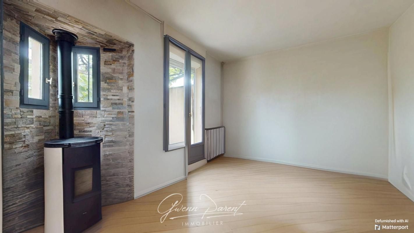 EN EXCLUSIVITÉ À PALAISEAU - MAISON 5 PIÈCES, 3 CHAMBRES (POSSIBILITE 4), BEAUCOUP DE POTENTIEL!