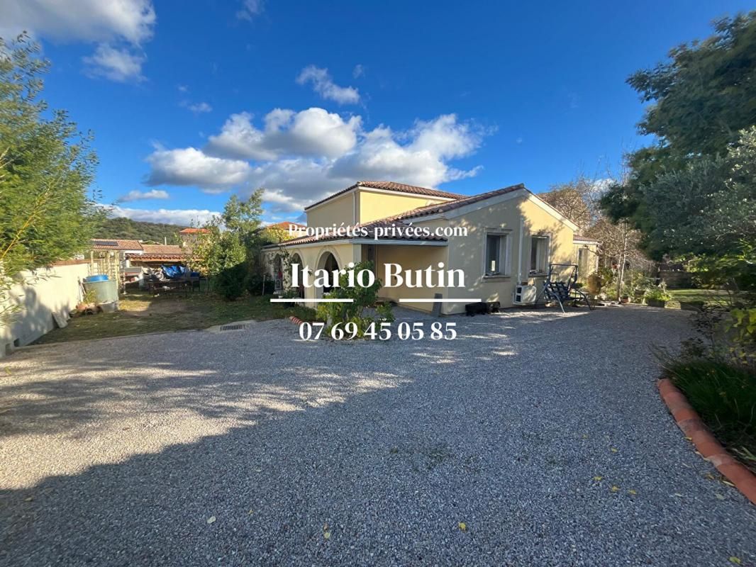 Villa Laurens 6 pièce de 200m² avec studio et garage