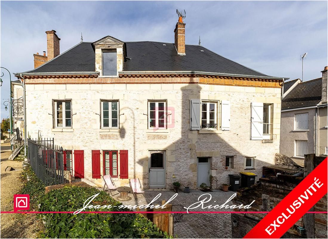Maison Cour Cheverny 5 pièce(s) 145 m2