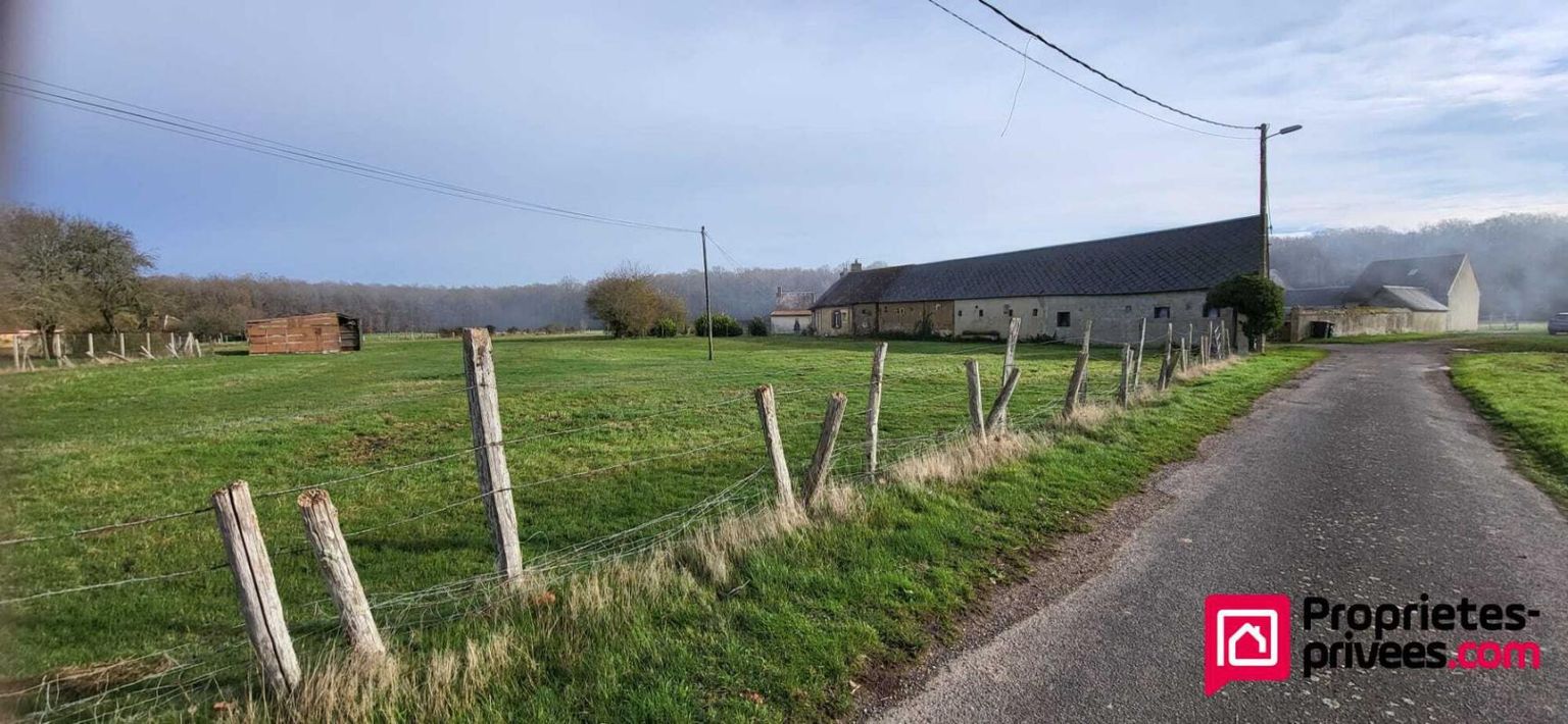 Corps de ferme (2 biens locatifs) + dépendances et prairies