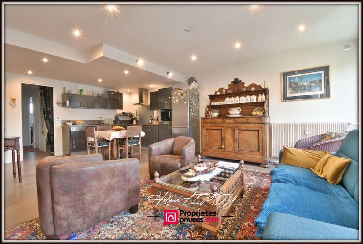 Centre ville, appartement T3 avec ascenseur, cave et parking