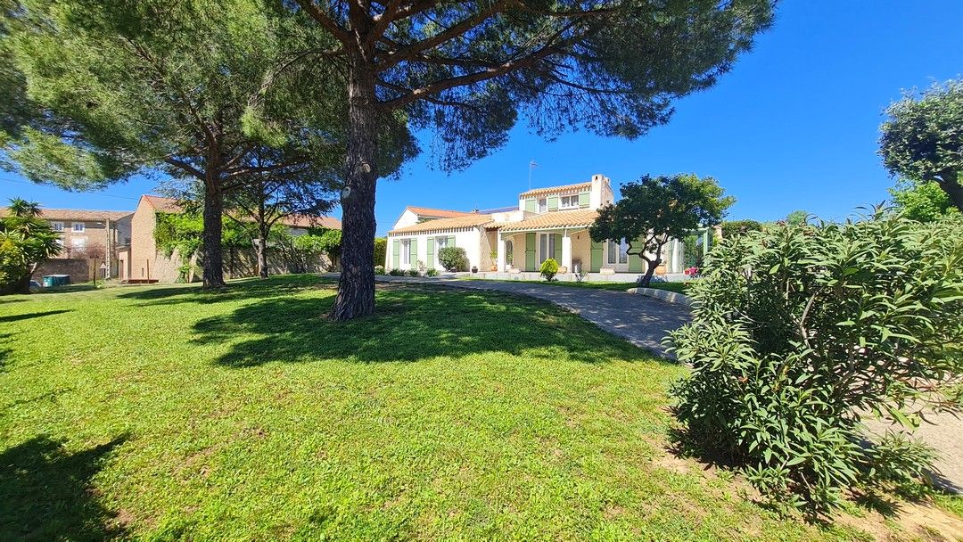 Jolie villa de 128m² avec piscine/dépendance sur 1606m² de terrain