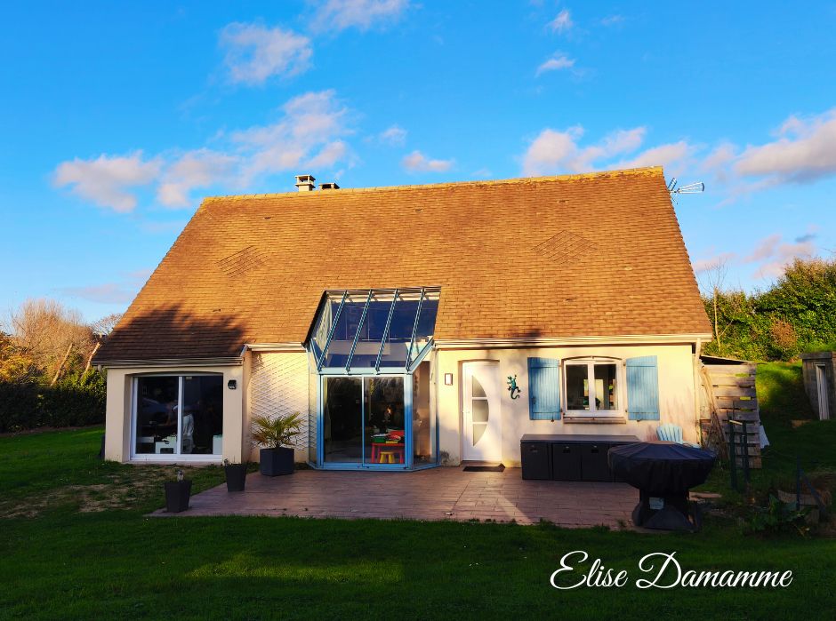 EXCLUSIVITE - Maison 3 chambres, bureau et jardin