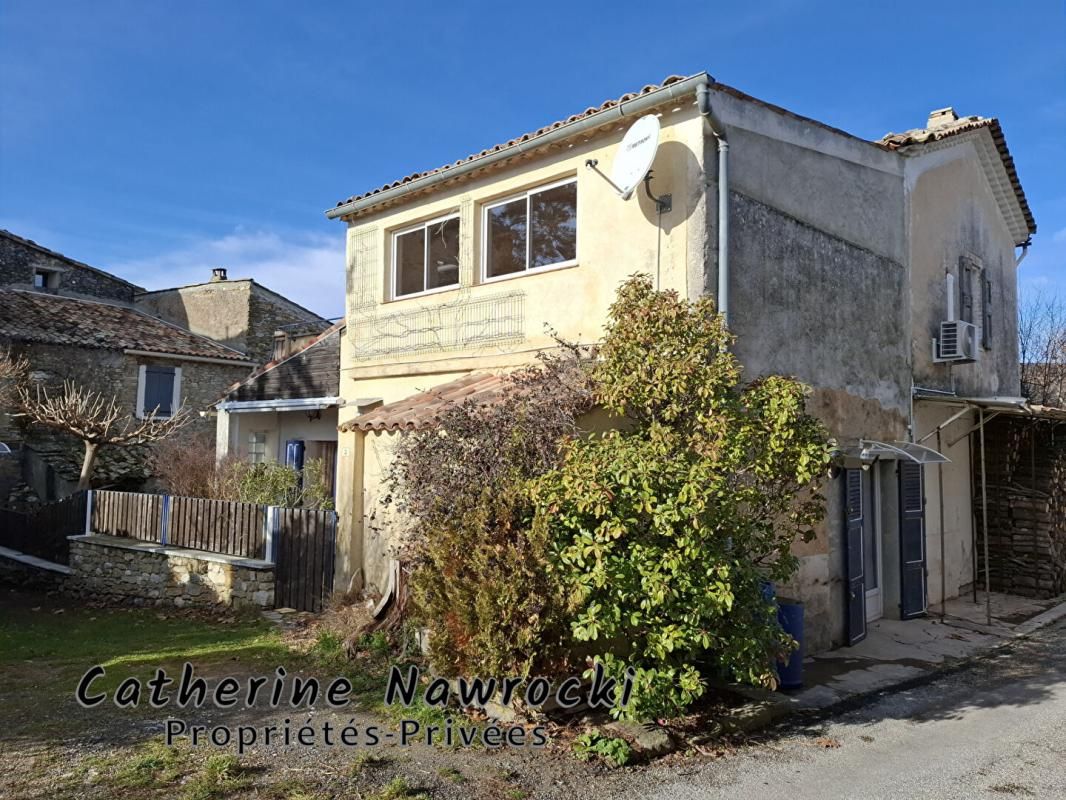 PAYS DE FORCALQUIER MAISON 5 PIECES 150 M² AVEC DEPENDANCE ET JARDIN 250 M²