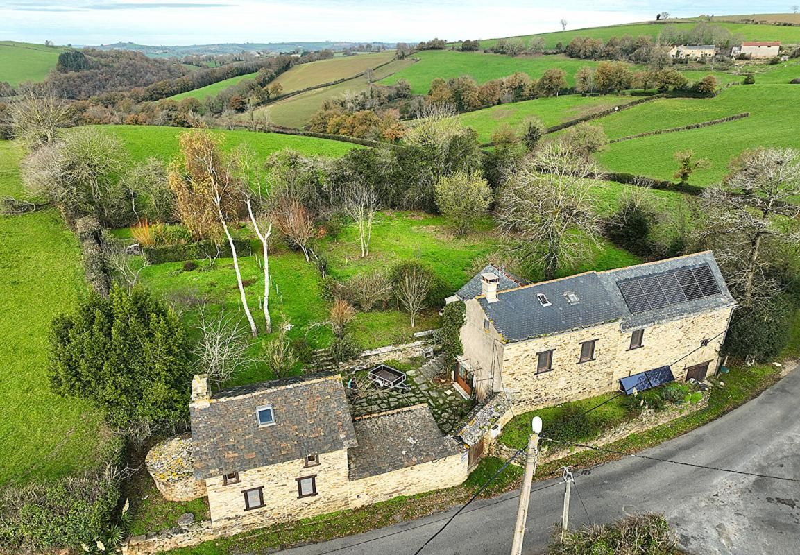 Maison 10 pièce + Gite(s) de 291 m2 sur 1136m2