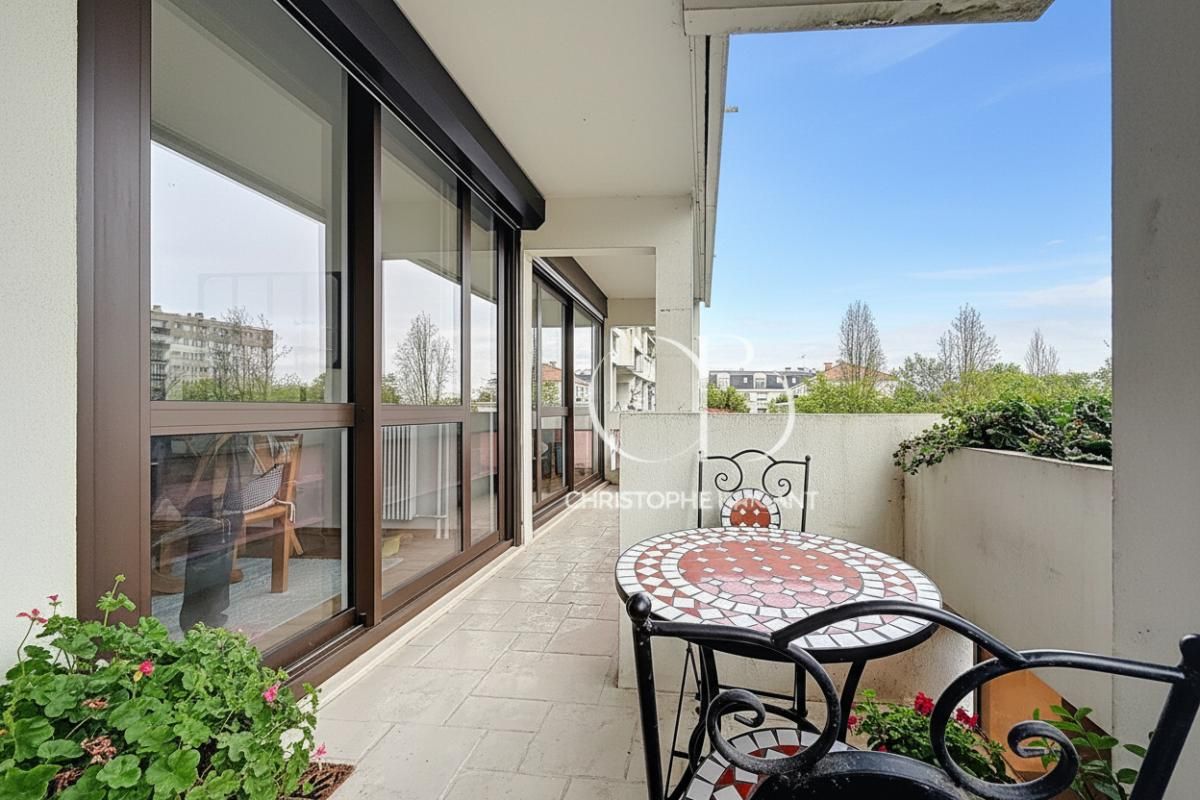 Appartement ViILLEJUIF MÉTRO LEO LAGRANGE 4 pièces 81.69 m2