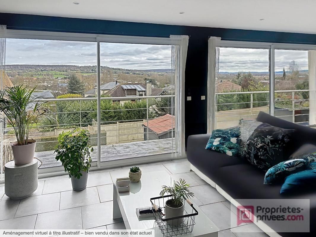 Maison de plain pied , avec appartement proche commerces - 224 m² au sol