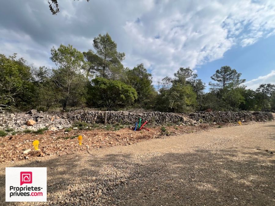 Terrain à bâtir 1330 m² viabilisé