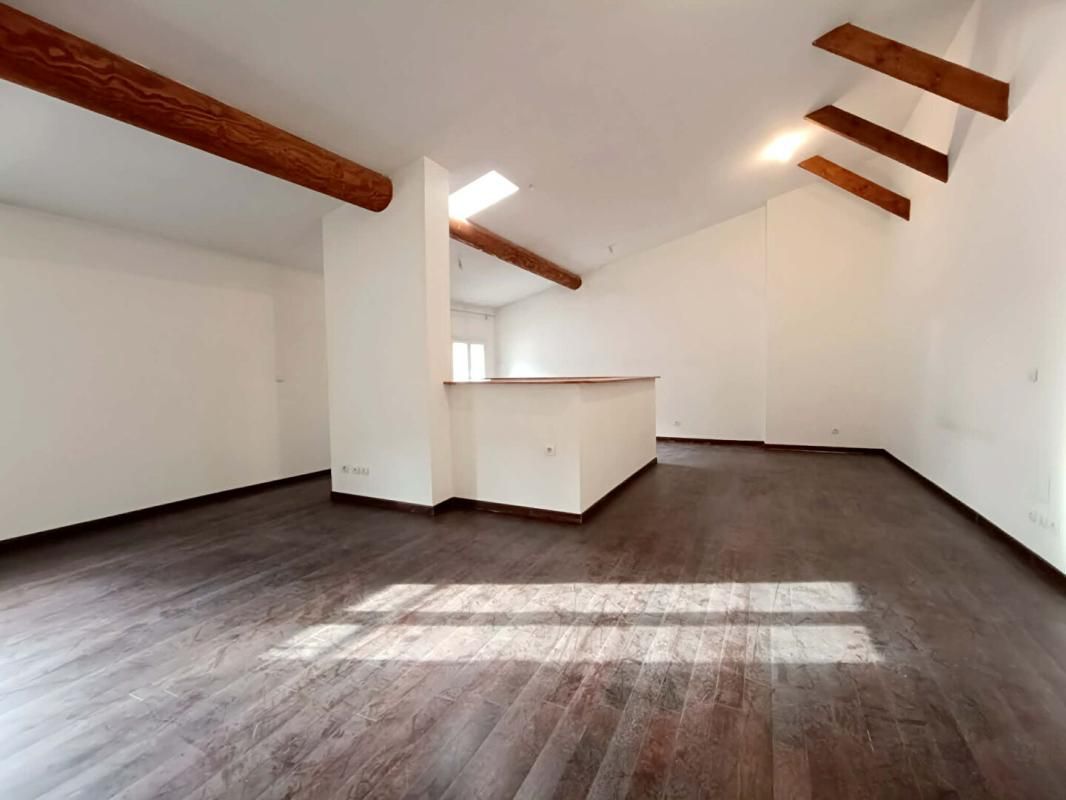 Maison de village de 170 m2 Gros potentiel