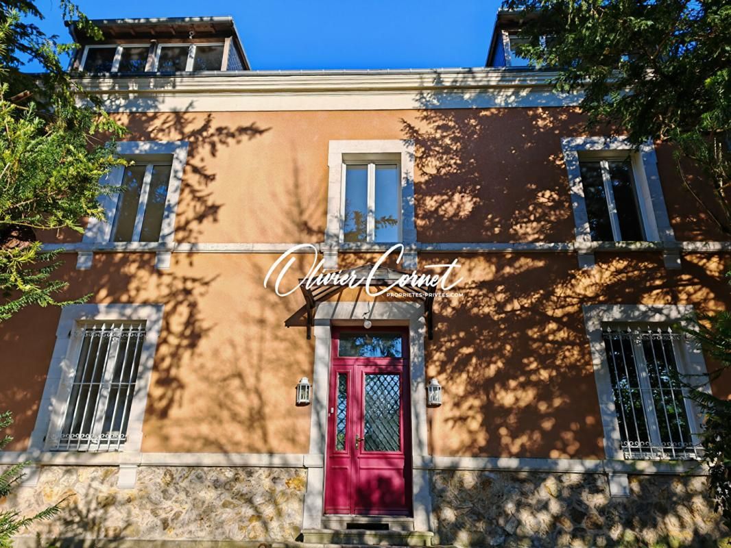 Maison de maître Nogent Le Rotrou 9 pièces 286 m2