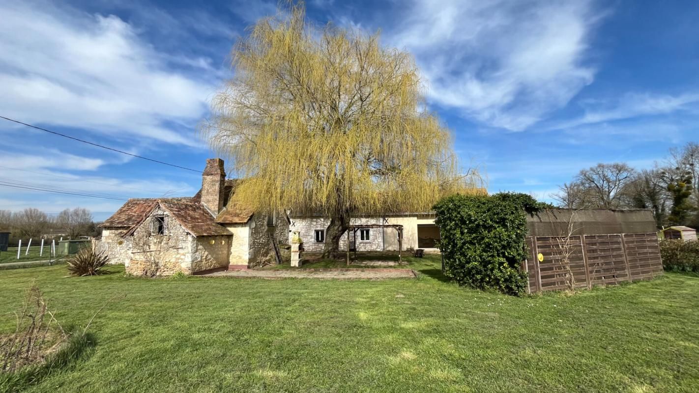 Maison Mayet 6 pièce(s) 169 m2 - 4 Chambres - + de 6000 m² de terrain