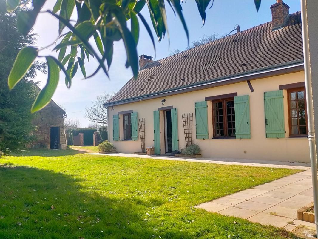 Maison Le Breil Sur Merize 6 pièce(s) 159 m2