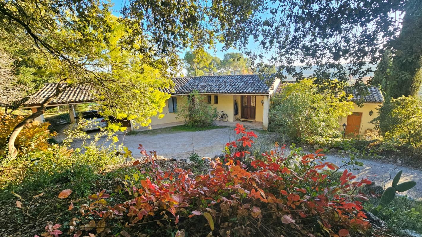 Villa de plus de 200 m2 avec 3 gîtes indépendants