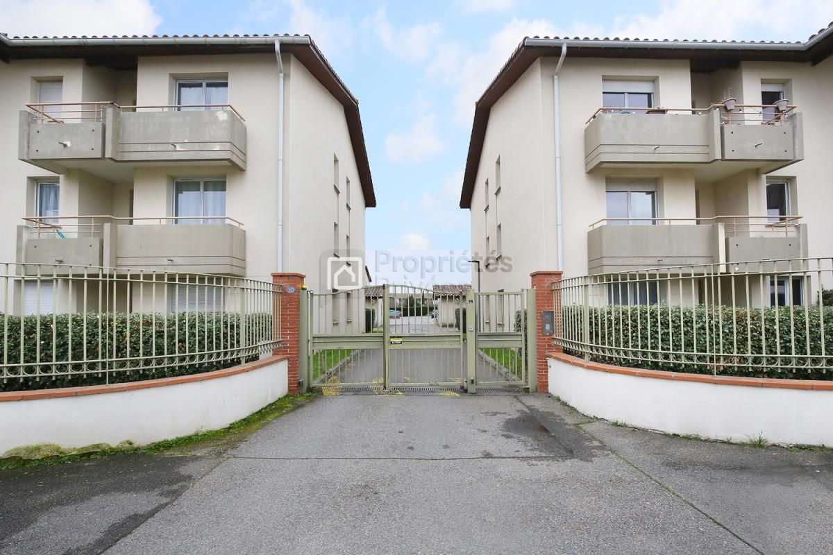 Appartement T3 meublé - 2 stationnements - piscine