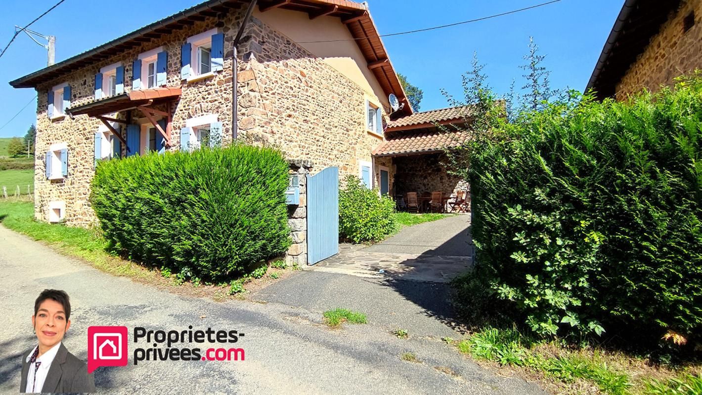 SAINT VINCENT DE REINS (69240) Maison en pierre 150 m², 4 chambres, terrain 1500 m² , piscine