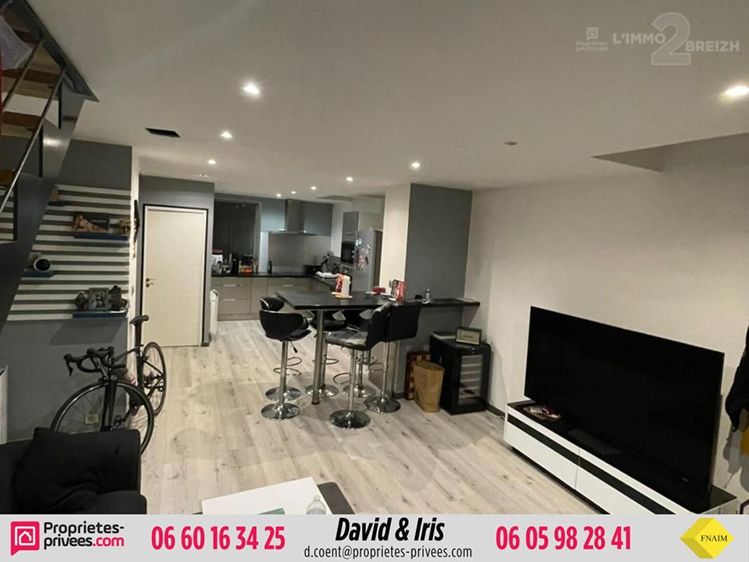 HENNEBONT Maison de ville lumineuse - 75 m² - 2 chambres / bureau