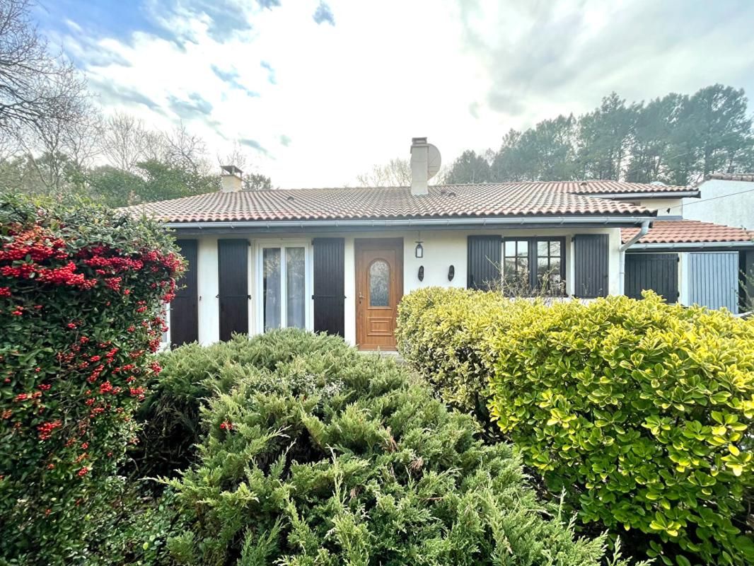 Maison Cestas 5 pièce(s) 100 m2 + véranda + garage