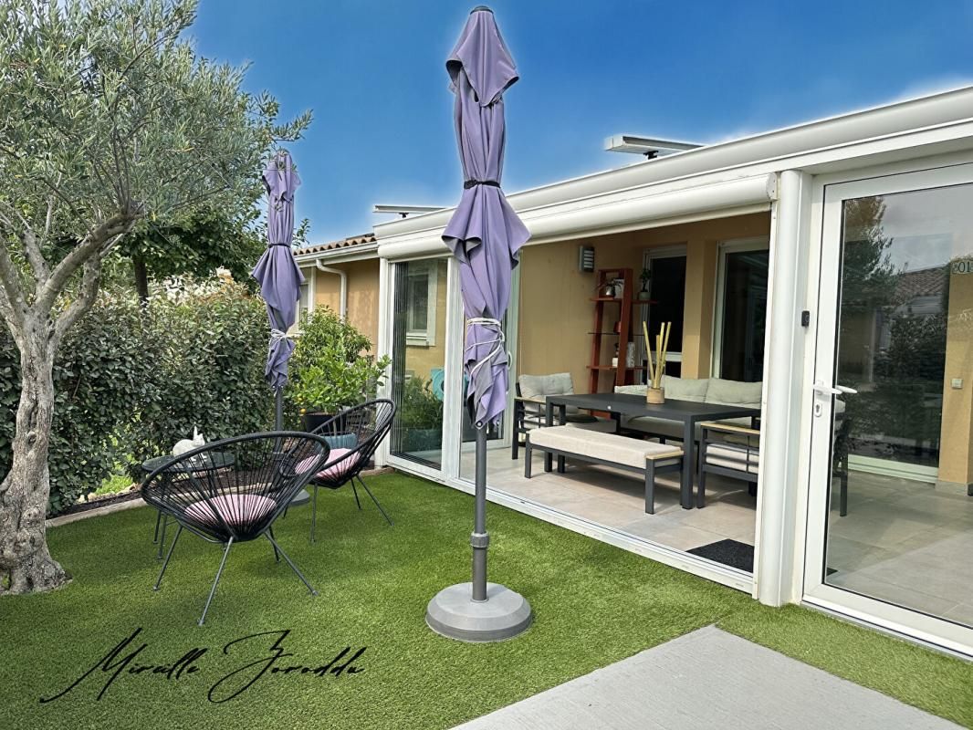 JONQUIERES SAINT VINCENT Villa 3 pièces107 m² avec véranda et parking