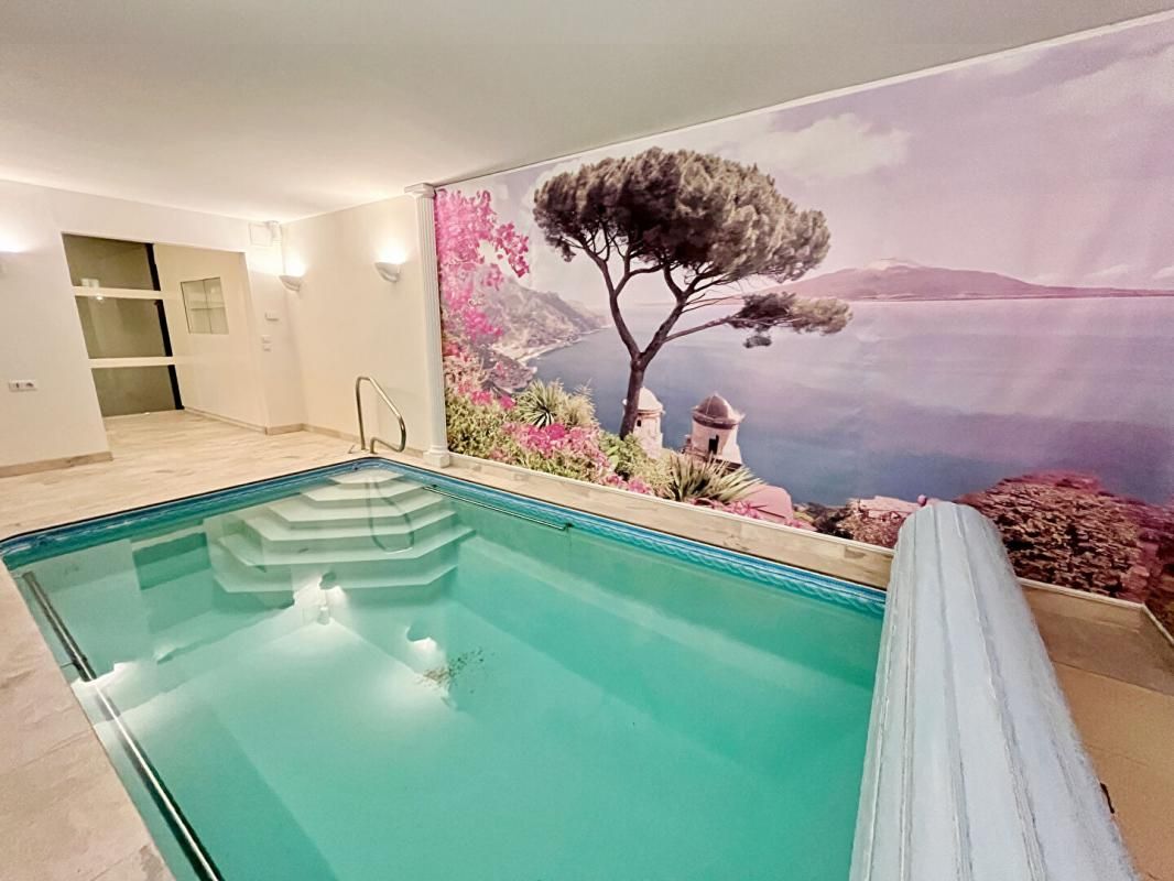 Exclusivité - Maison familiale avec piscine - Quartier pavillonnaire
