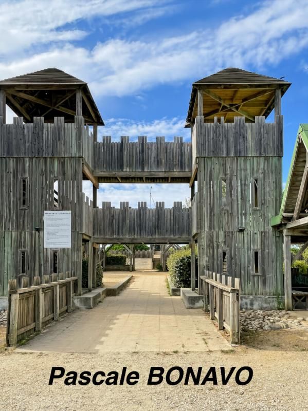 HOURTIN - TERRAIN VIABILISE - LIBRE constructeur