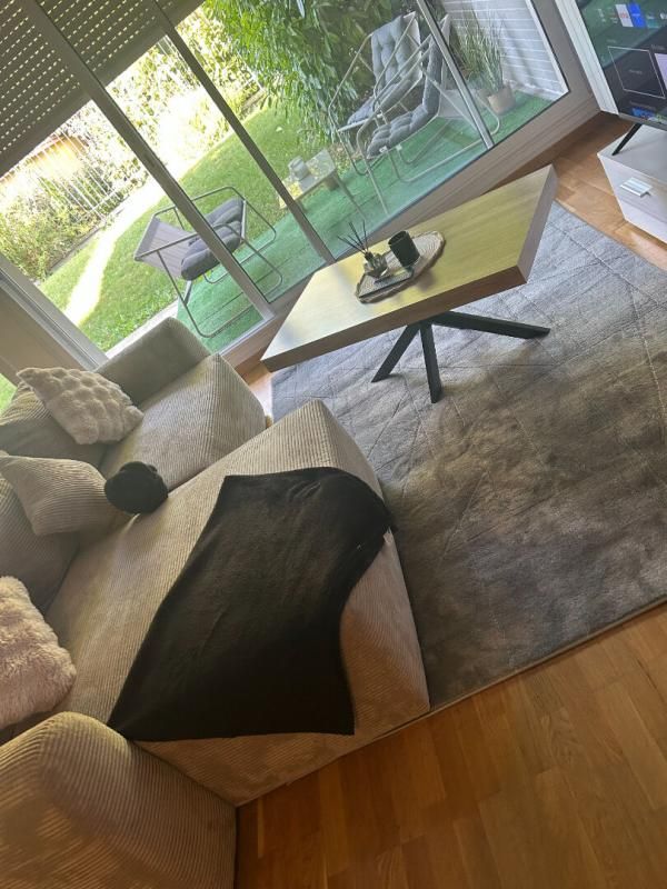 Appartement T2 + Terrasse et parking