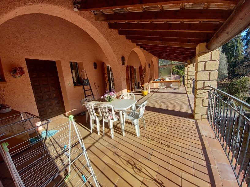 Salernes, environnement exceptionnel et nature. Calme absolu