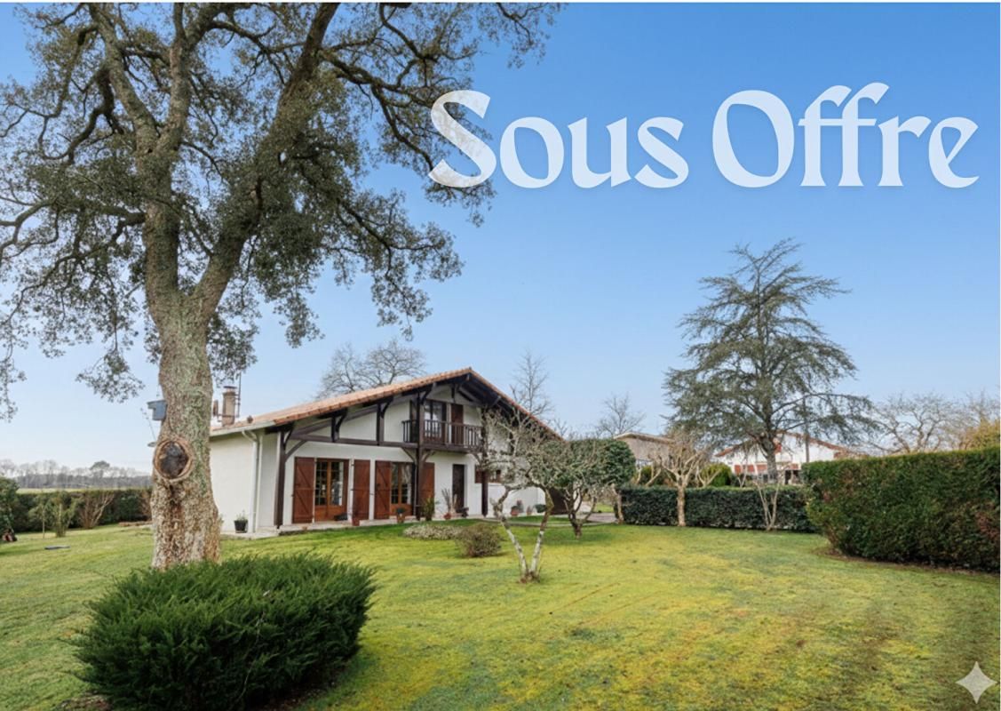 Maison d''Architecte de 135 m² - 4 Chambres - Proche Océan