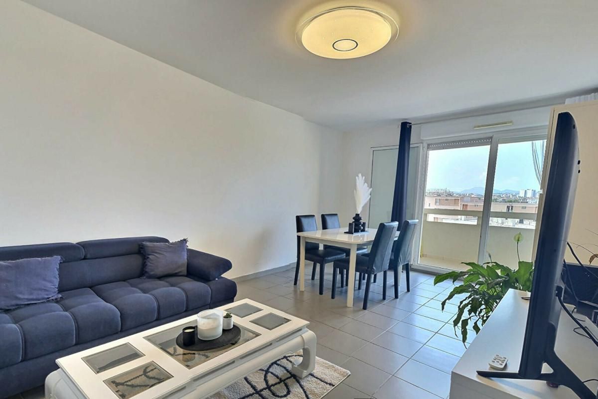 Bel appartement 4 pièces avec terrasse, de 80m² 13014 Marseille