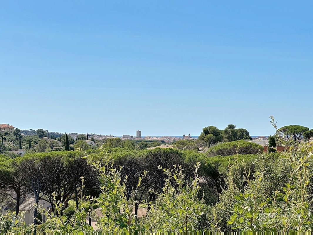 Maison 7 pièces 170m2 vue dominante