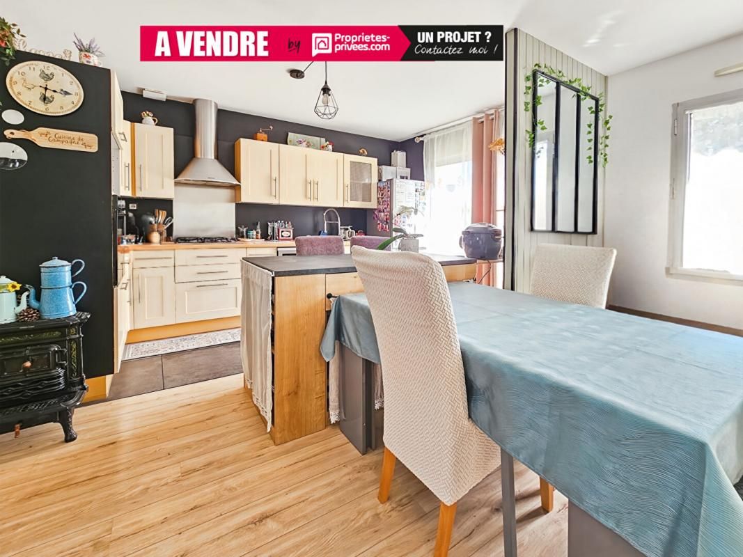 Maison familiale à Sainte-Gemmes-sur-Loire idéalement située - coup de coeur assuré !