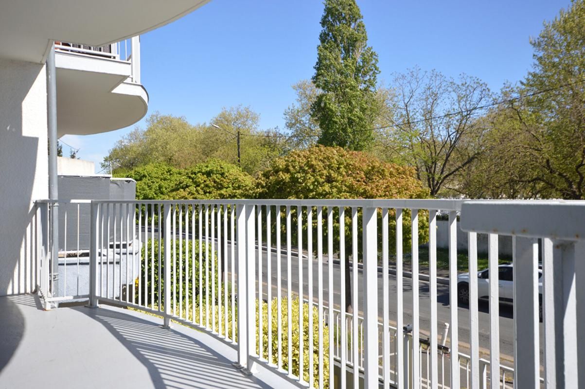 appartement t3 avec garage 17 LA ROCHELLE PORT NEUF