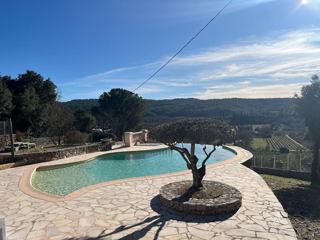 Magnifique villa avec vue imprenable - Carcès