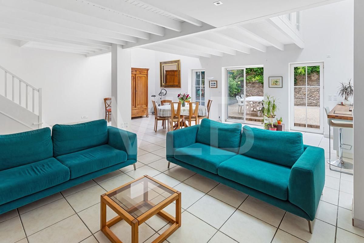 Maison - Maison de ville 6 pièce(s) 183 m2 - Nantes 44000