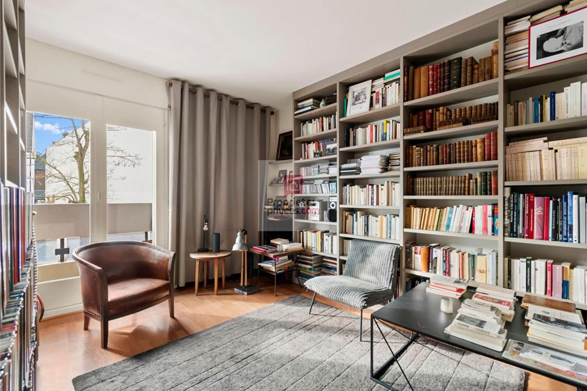 Appartement triplex 183m2 habitables, en dernier étage proche Lycée international de Saint Germain En Laye