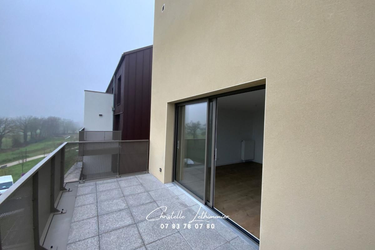Vern sur Seiche - Appartement - 4 pièces - 93,82 m2 - Balcon de 12 m2 + 2 Parkings + Cave
