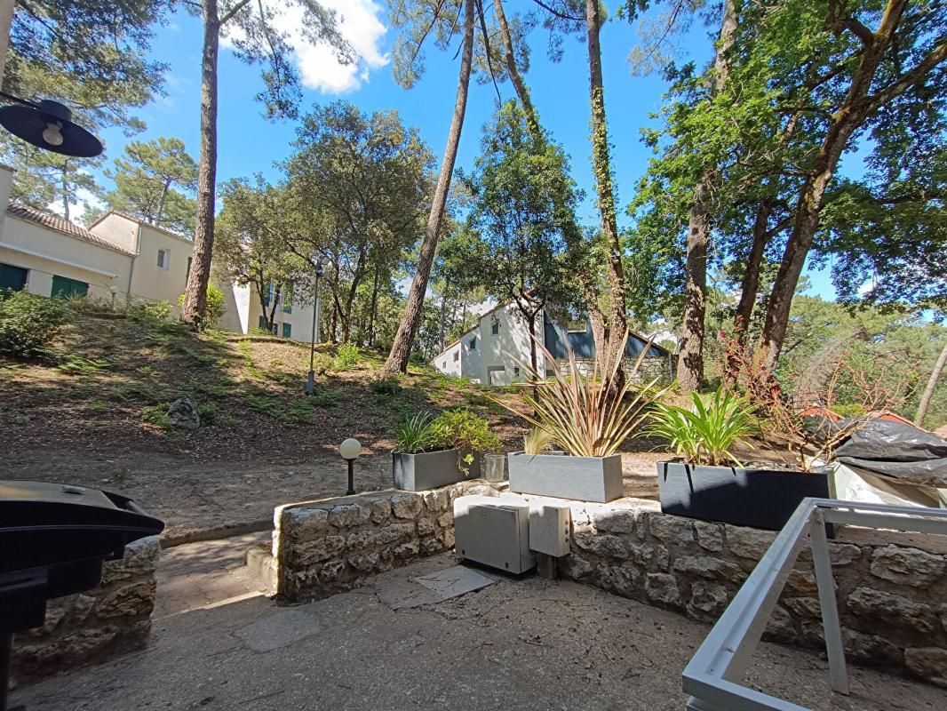 Appartement maison en duplex 3 pièce(s) 39 m2