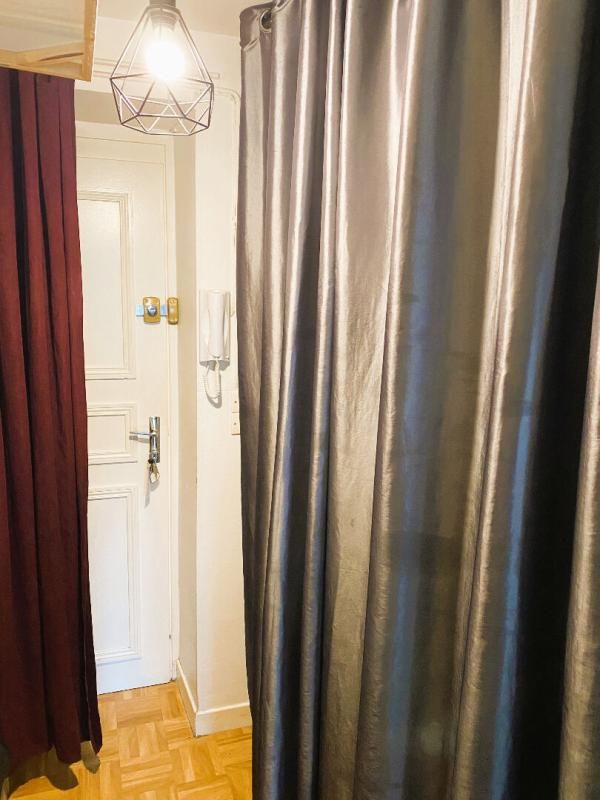 Studio bien situé au calme à Pau