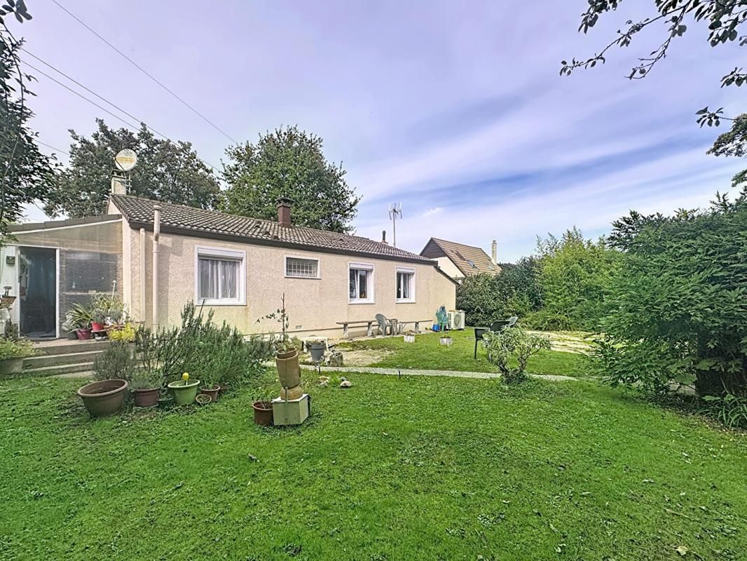 Coup de coeur garanti ! Maison familiale sans vis-à-vis sur grand terrain arboré !