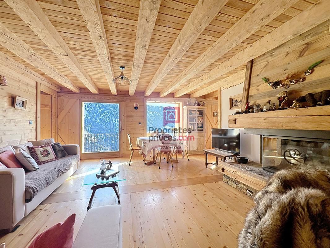 Maison Ugine 11 pièces 288 m2