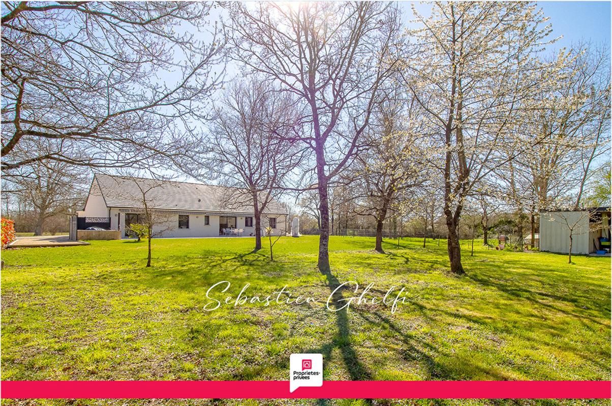 belle maison avec 3 chambres dont 1 suite-salle de sport-double garage