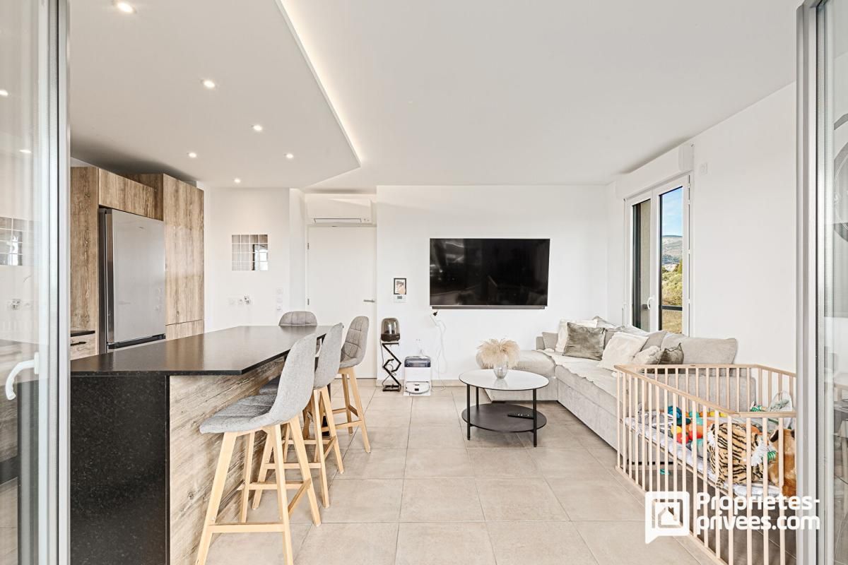 Superbe appartement T2 à Grasse sud accès pénétrante